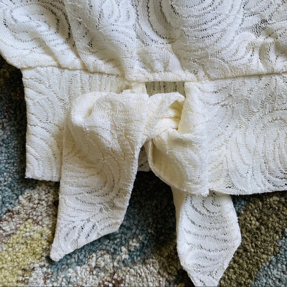 DELETTA Anthropology Beautiful blouse lace knit with stretch - Picture 6 of 7